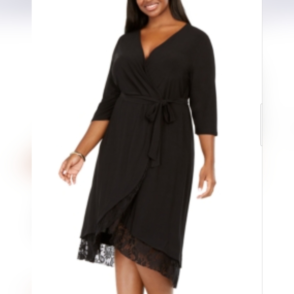 NWT LOVE SQUARED PLUS SIZE Elegant Black Lace Trim Robe IT IS MISSING THE BELT